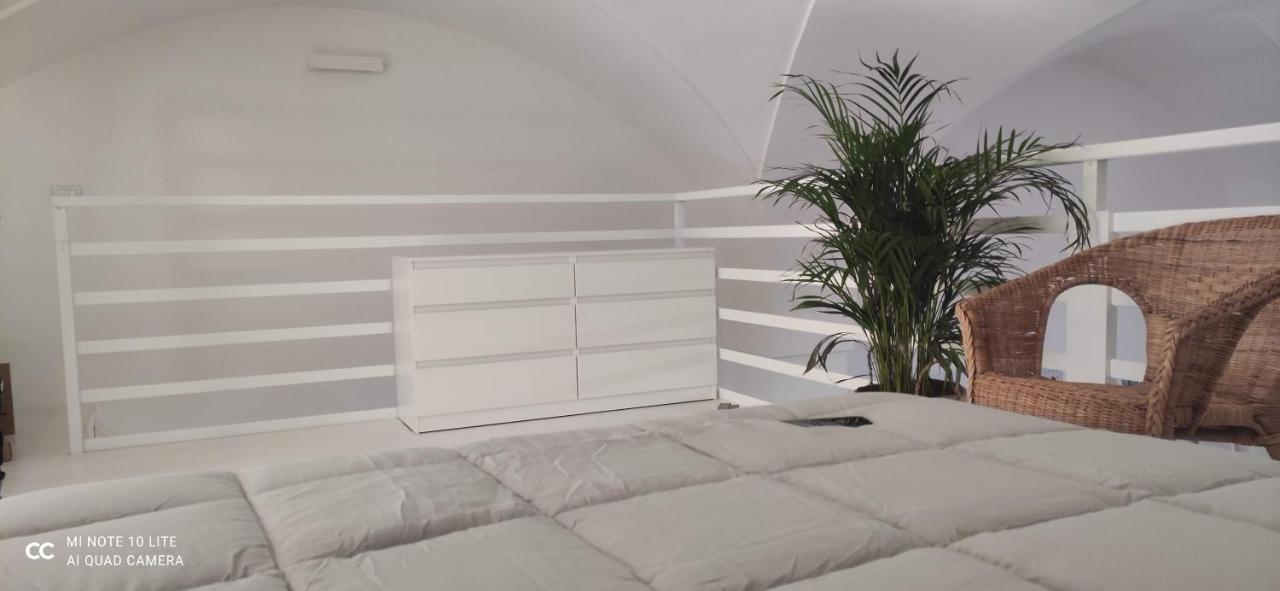 Casamas Villa Brindisi Bagian luar foto