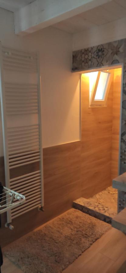 Casamas Villa Brindisi Bagian luar foto