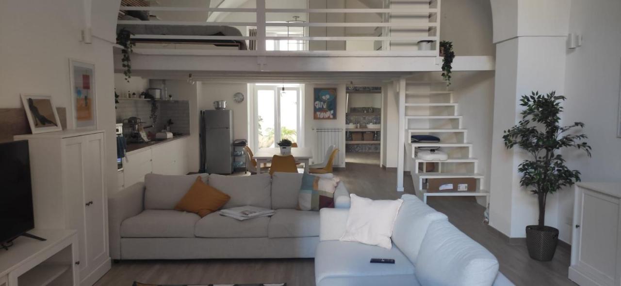 Casamas Villa Brindisi Bagian luar foto